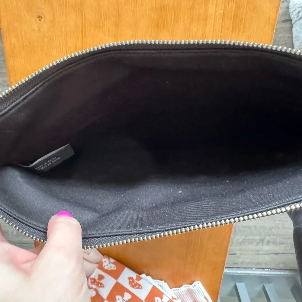 MARC JACOBS LAPTOP SLEEVE 14
